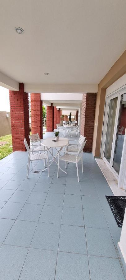 Bungalow White Apartments Polychrono Extérieur photo